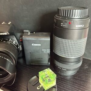 Canon Black Camera with Lens and Charger